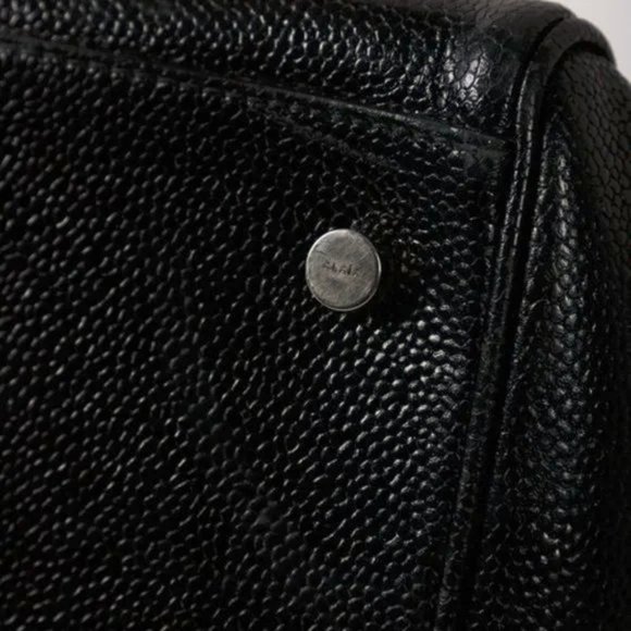 Alaïa Black Pebbled Leather Tote - Picture 5 of 9